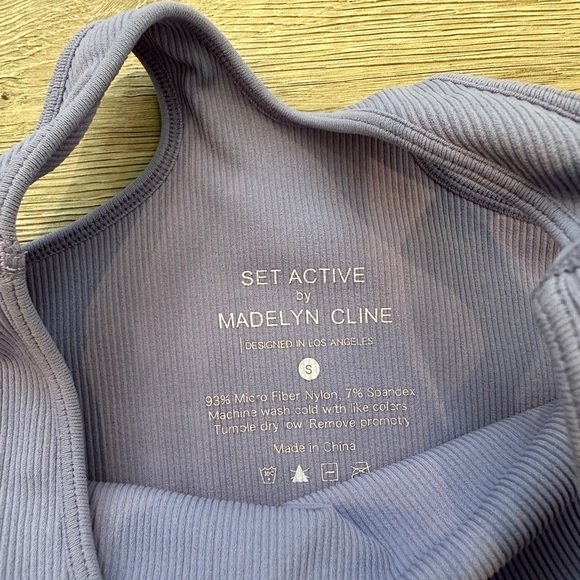 SET ACTIVE x Madelyn Cline Sculptflex Set - Picture 7 of 8